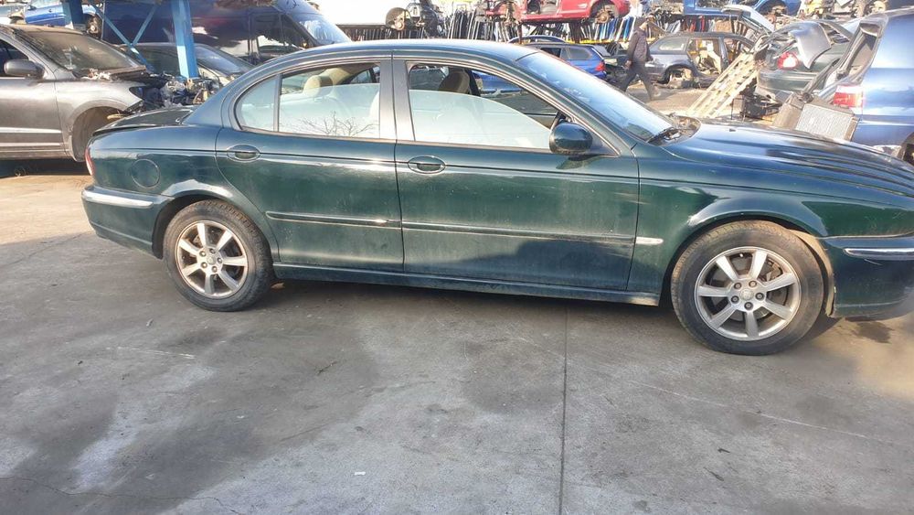 Dezmembrez Jaguar X-Type 2.2 D an 2005 cod motor BG