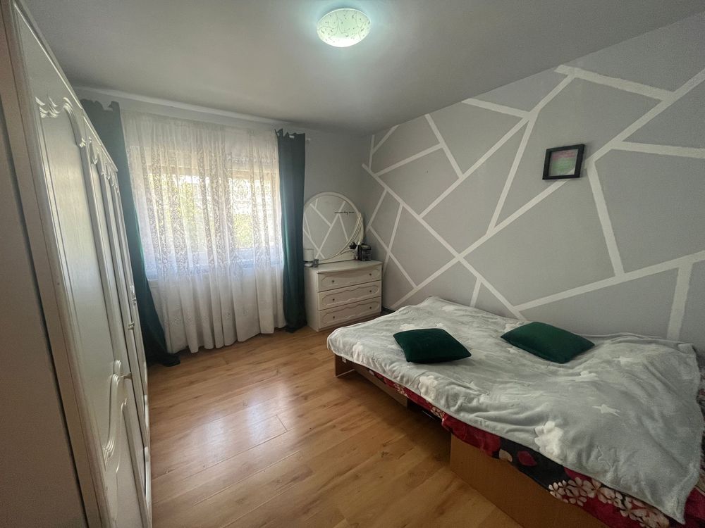 Inchiriez apartament 2 camere