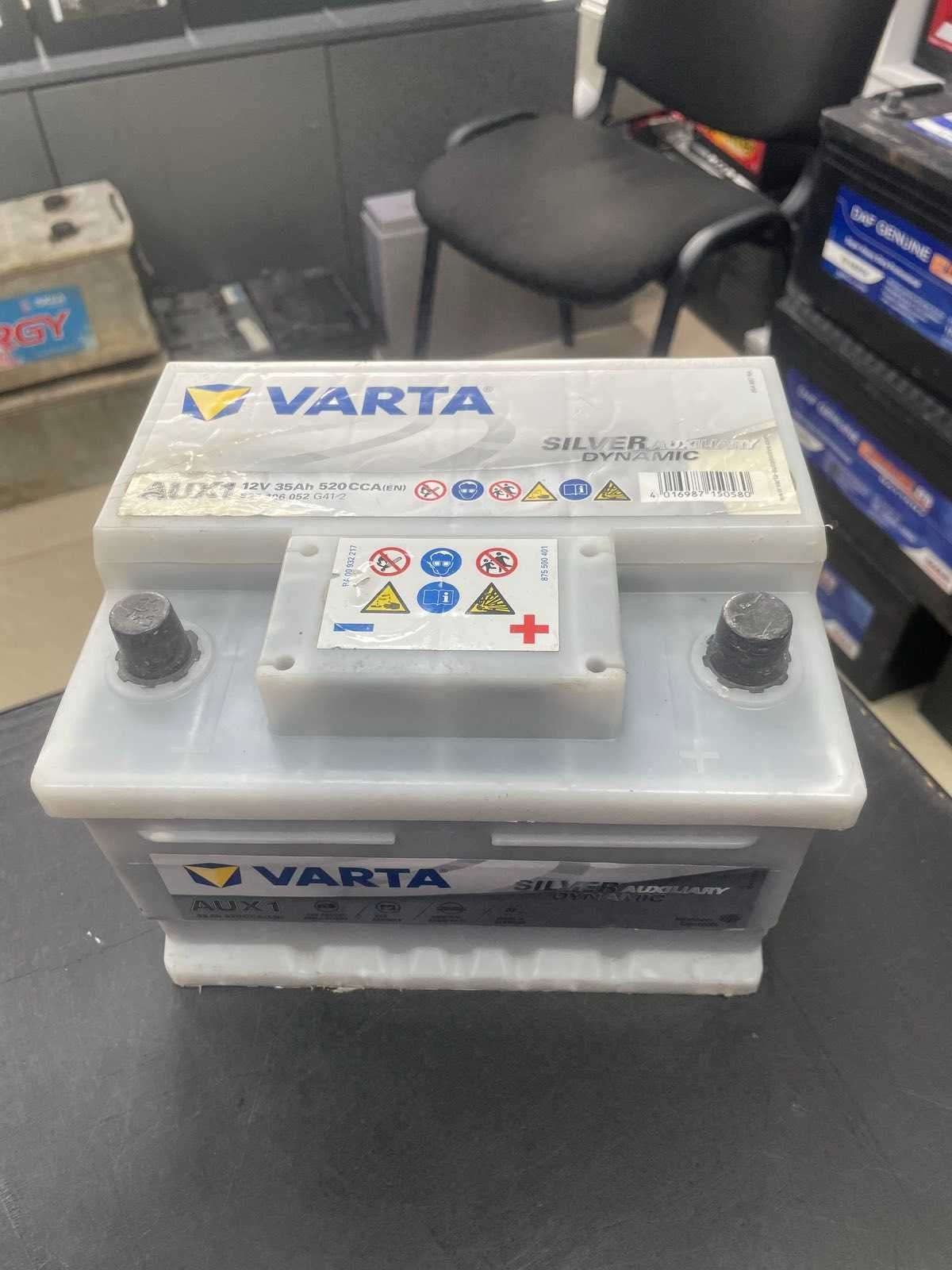 Акумулатор Varta AUX 35Ah