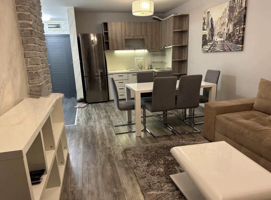 Дава се под наем Двустаен апартамент в София, Дървеница - 76 кв.м за 600 € - Снимка #2