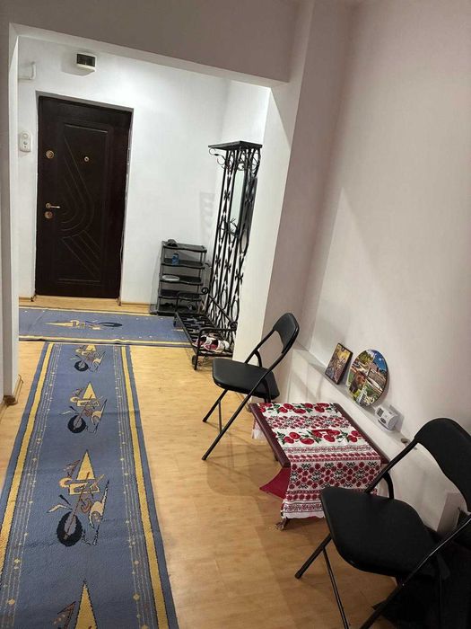 Oferta, inchiriere apartament cu 3 camere, decomandat, Pacurari