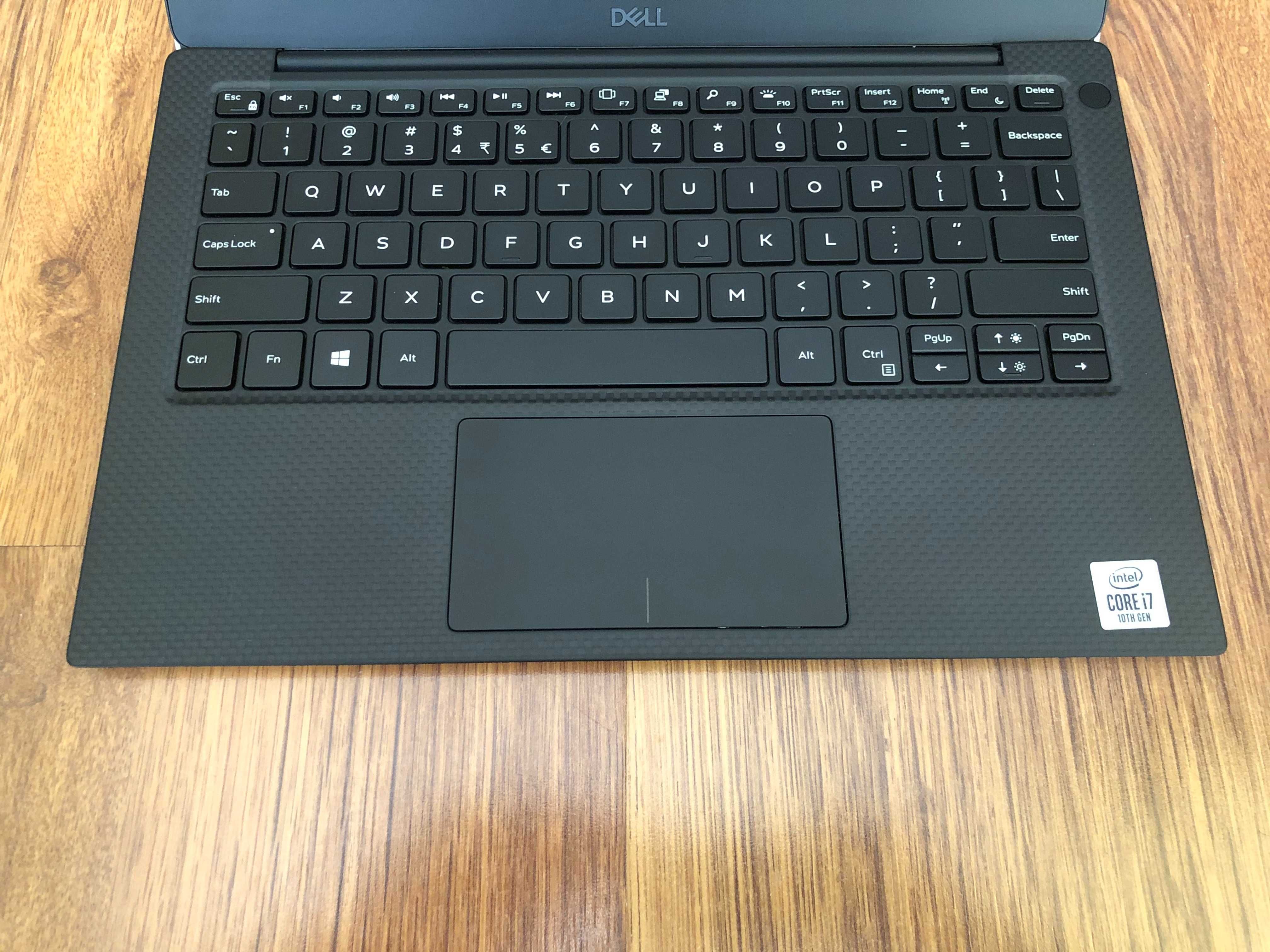 13.3' Full HD IPS i7-10710u DELL XPS 7390 16GB RAM/512GB NVMe/Бат 6ч