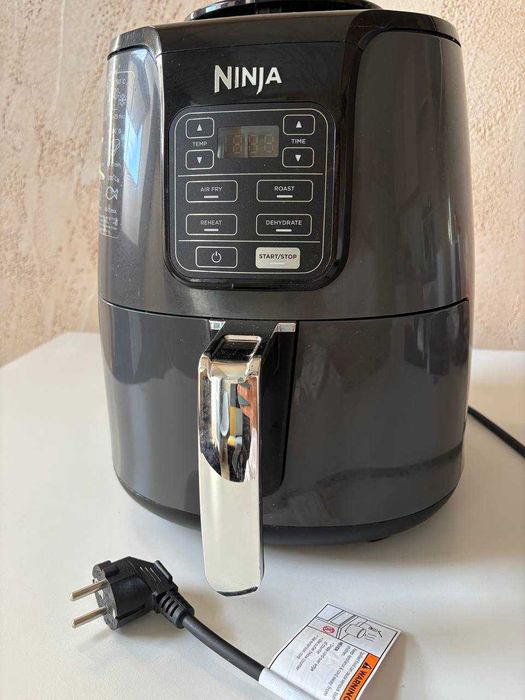 Ninja Multicooker с 4 функции-пържене,печене, затопляне и дехидратация