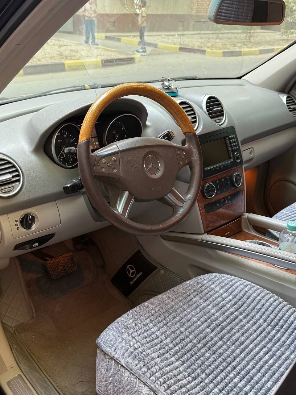 Мерседес бенз ML 350 4 matic
