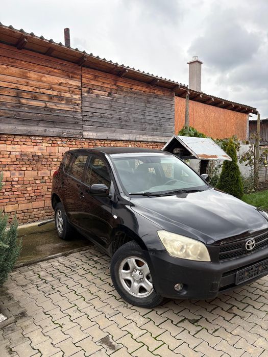 Vând Toyota rav 4