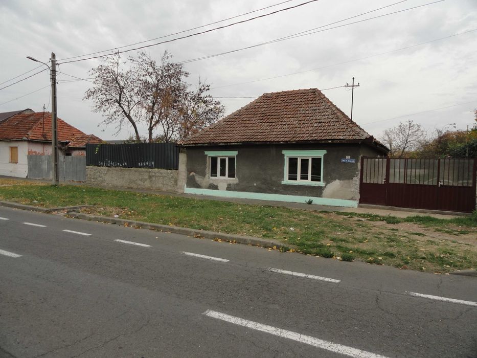 Casa din caramida in zona Confectii, teren aferent 483 mp