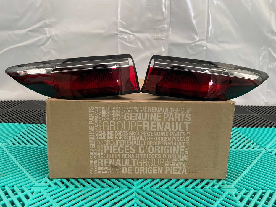 Lampa tripla stop spate stanga dreapta Renault Megane E Tech nou OE
