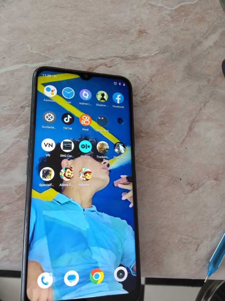 Realme c35 sotladi