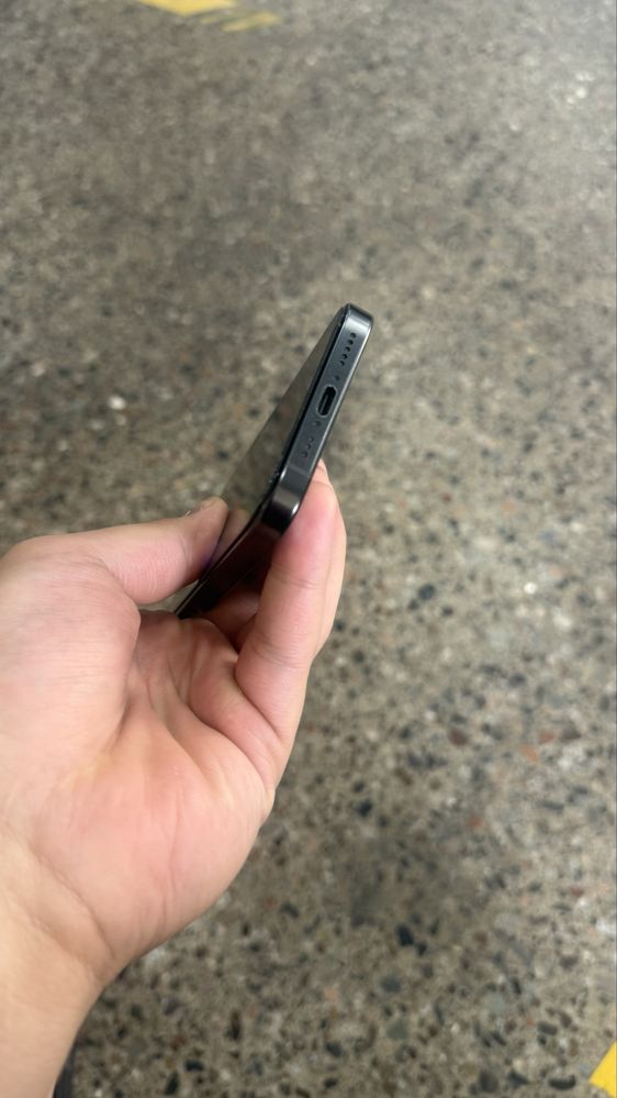 Iphone 16 pro e sim 128 gb