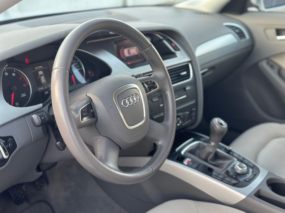 Audi A4 B8 1.8benzina 160cp  An fab 2012 Euro5 adus recent in tara