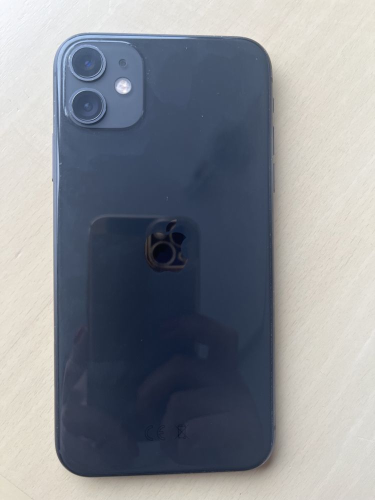 IPhone 11 , 64 GB