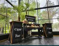 Cigar Bar-Gentlemen Corner