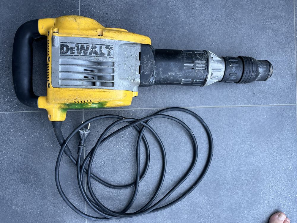 Picamer , ciocan , demolator