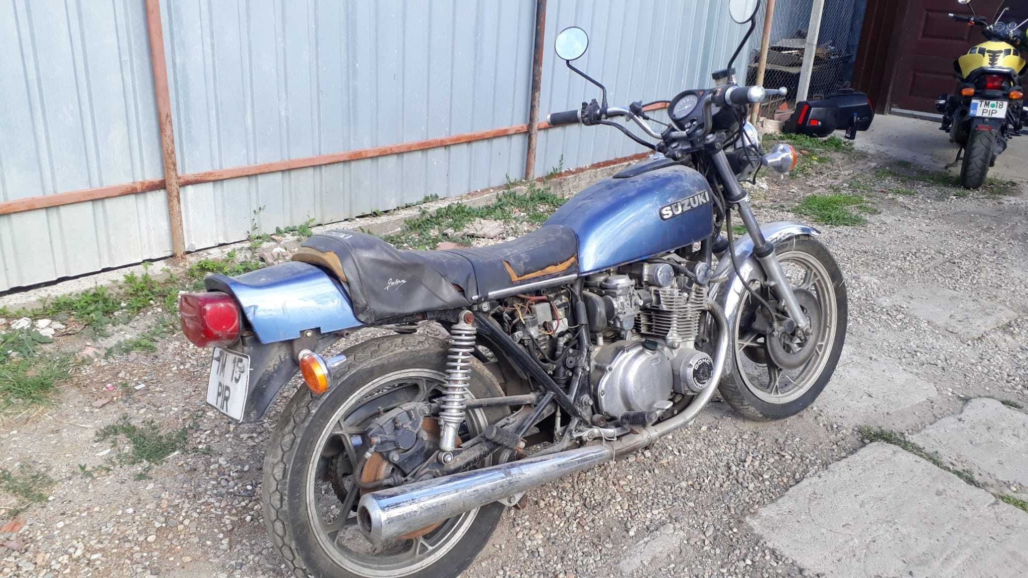 suzuki 550 E an 1982 pret 600 euro