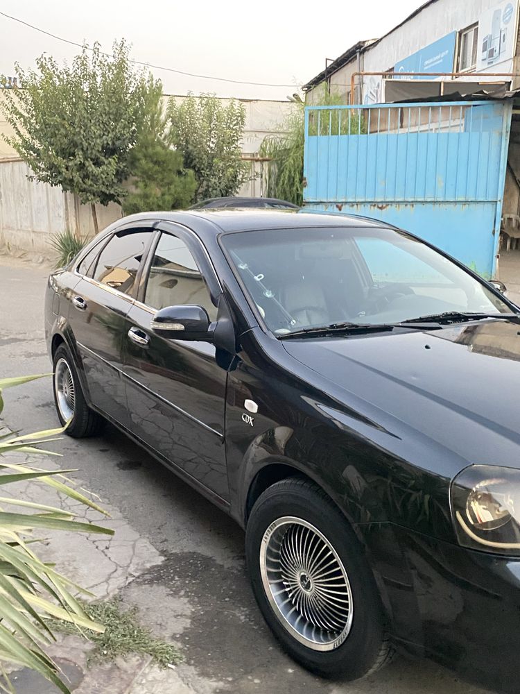 Lacetti 1.8 2010