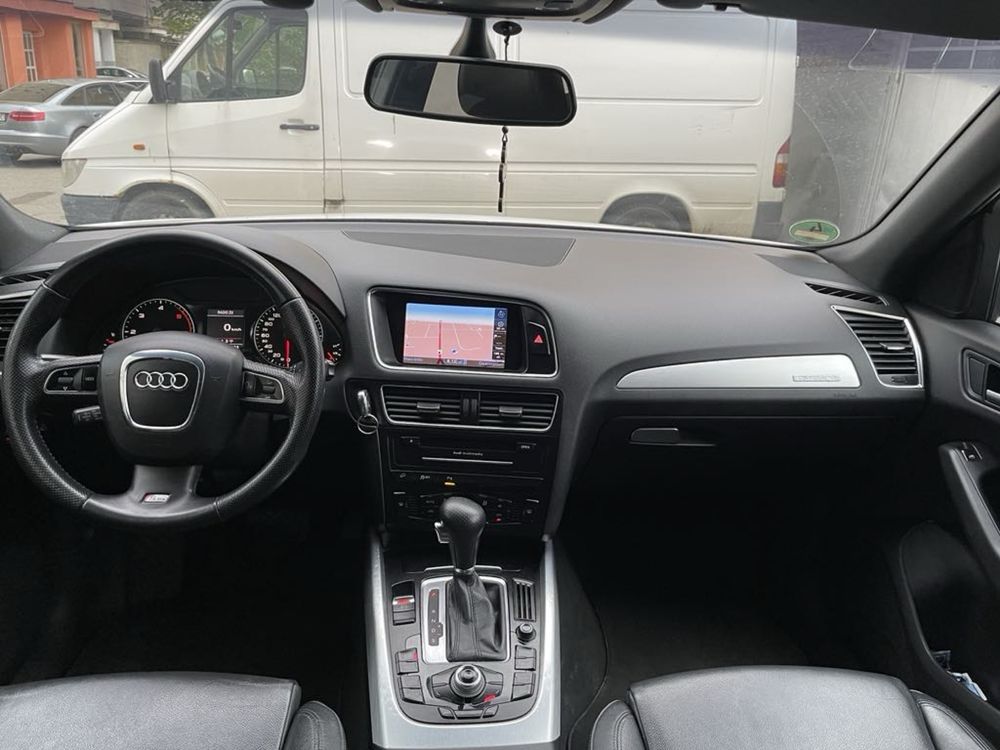 Vând Audi Q5 Quattro S-line interior exterior