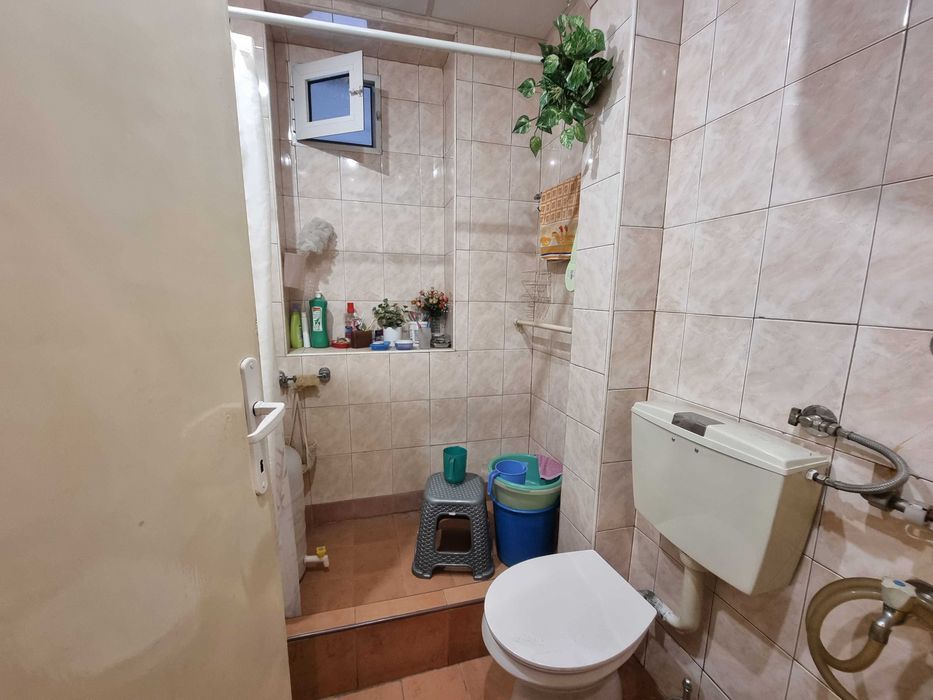 Продава се Тристаен апартамент в Благоевград, Идеален център - 97 кв.м за 1372 €/кв.м - Снимка #3