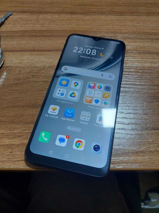 Honor X6 srochni sotiladi kelishiladigan joyi bor