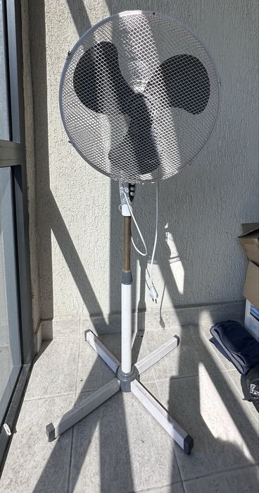 Daewoo DDV160, 42 W, 3 trepte de viteza, miscare oscilatorie