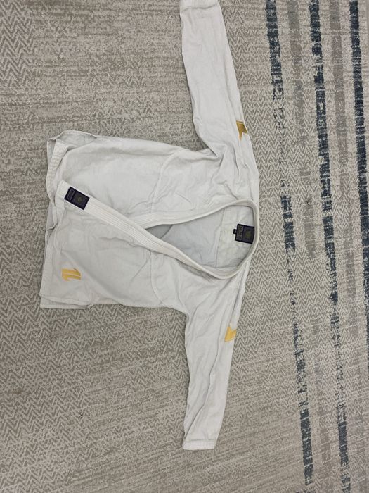 Кимано для бжж  размер А1