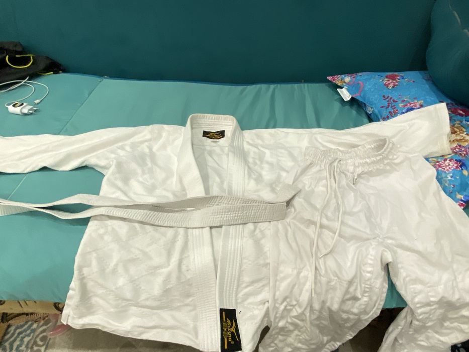 спорт одежда курес