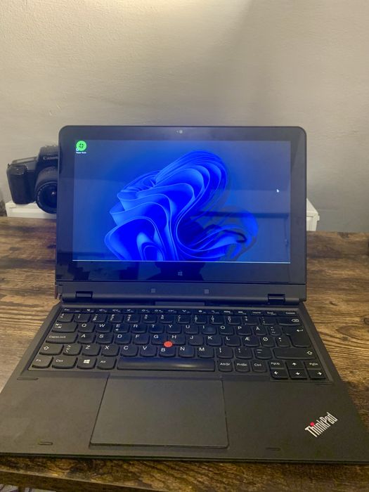 Lenovo ThinkPad 2 in 1 i7 10th 8GB RAM 4GB VRAM 256GB SSD touchscreen