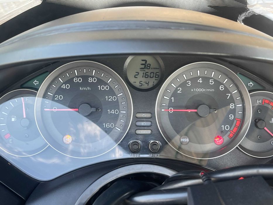 Продава, заменя - HONDA FORZA 300