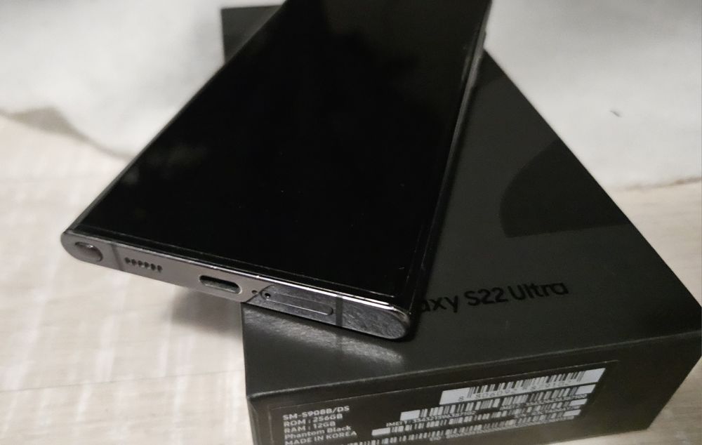 Samsung S22 Ultra 256GB DualSim Black