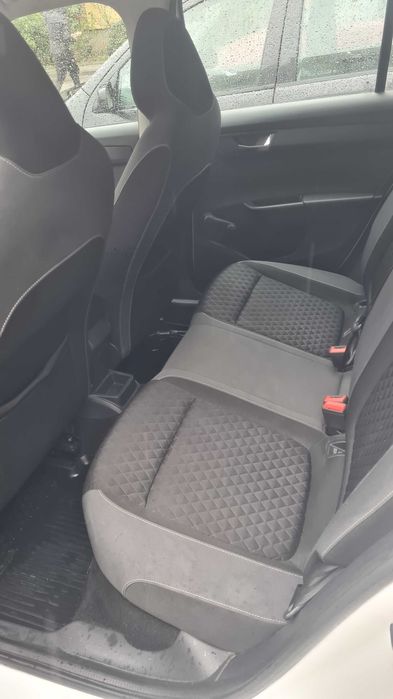 Skoda Fabia automată