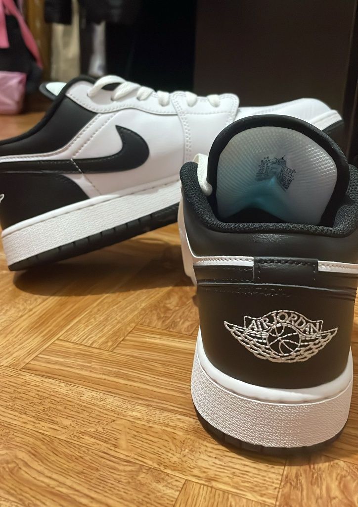 Air Jordan 1 low