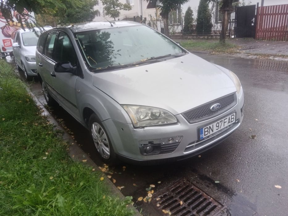 Vând Ford focus 2 1.6 diesel