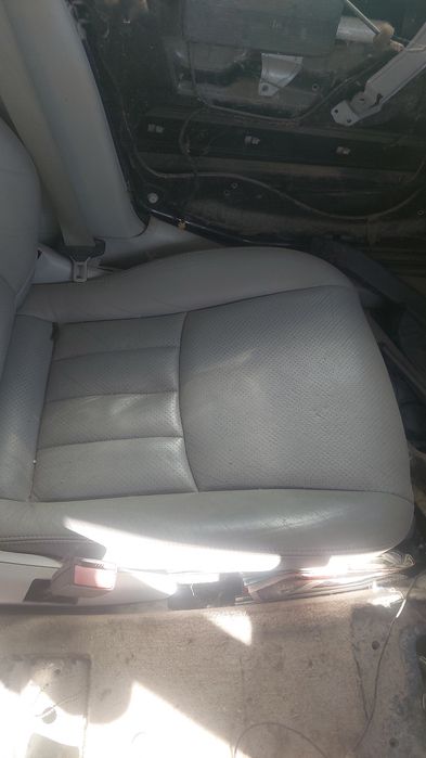 Кожени седалки за Мерцедес Ц класа седан W203