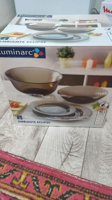 Продам набор посуды.