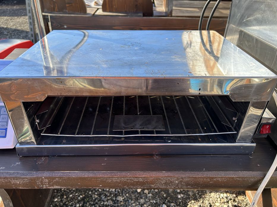 Грил на ток от поцинкована ламарина