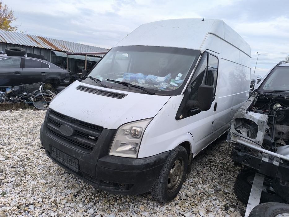 Ford Transit 2.2 CDTI 110к.с. НА ЧАСТИ