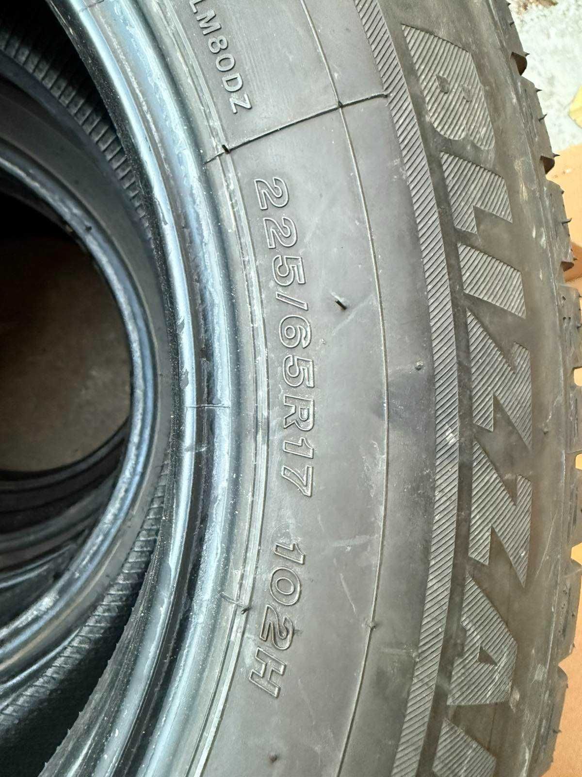 4бр Bridgestone 225/65/17 | 7.5mm