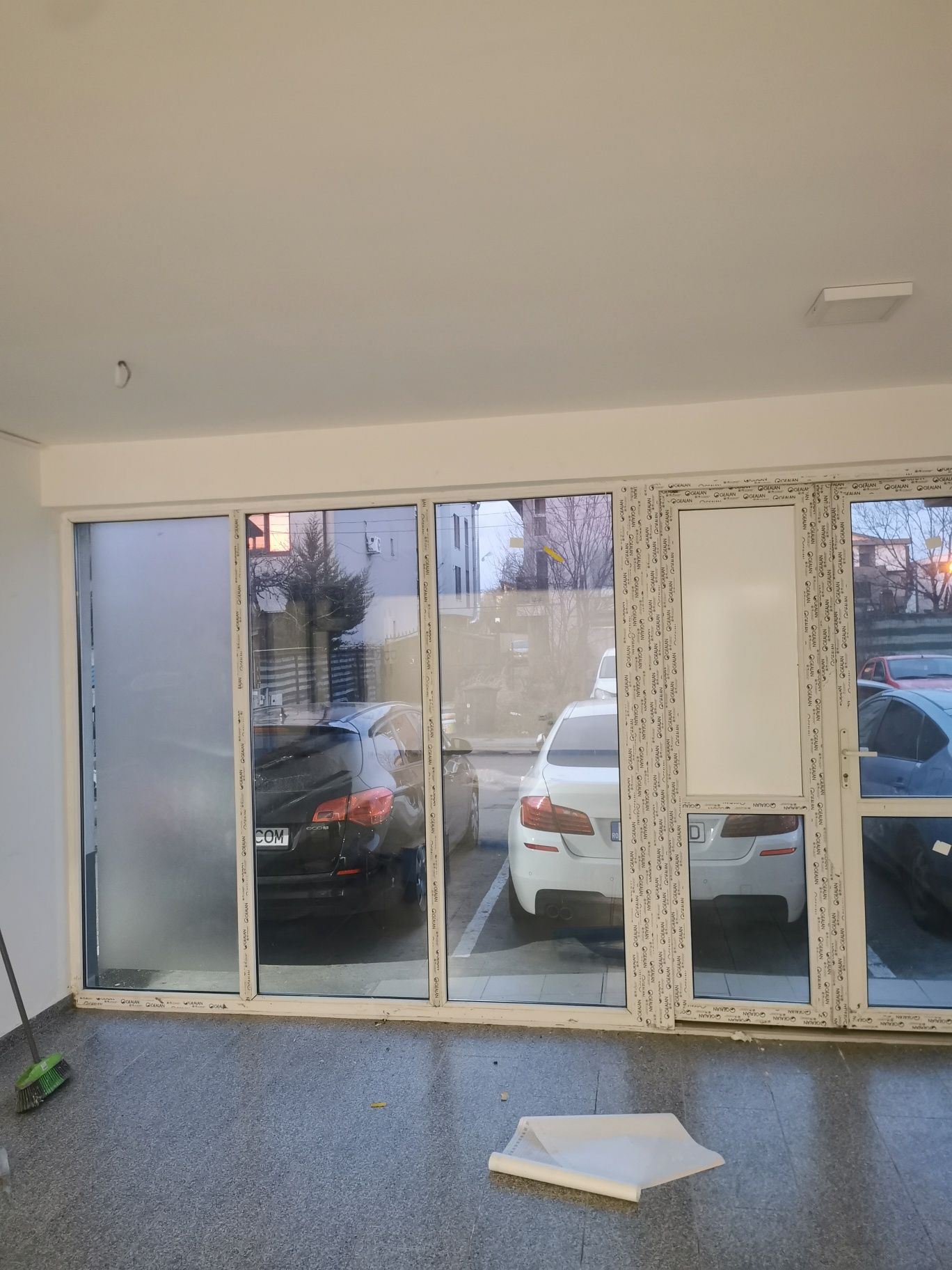 Spațiu comercial vânzare stradal