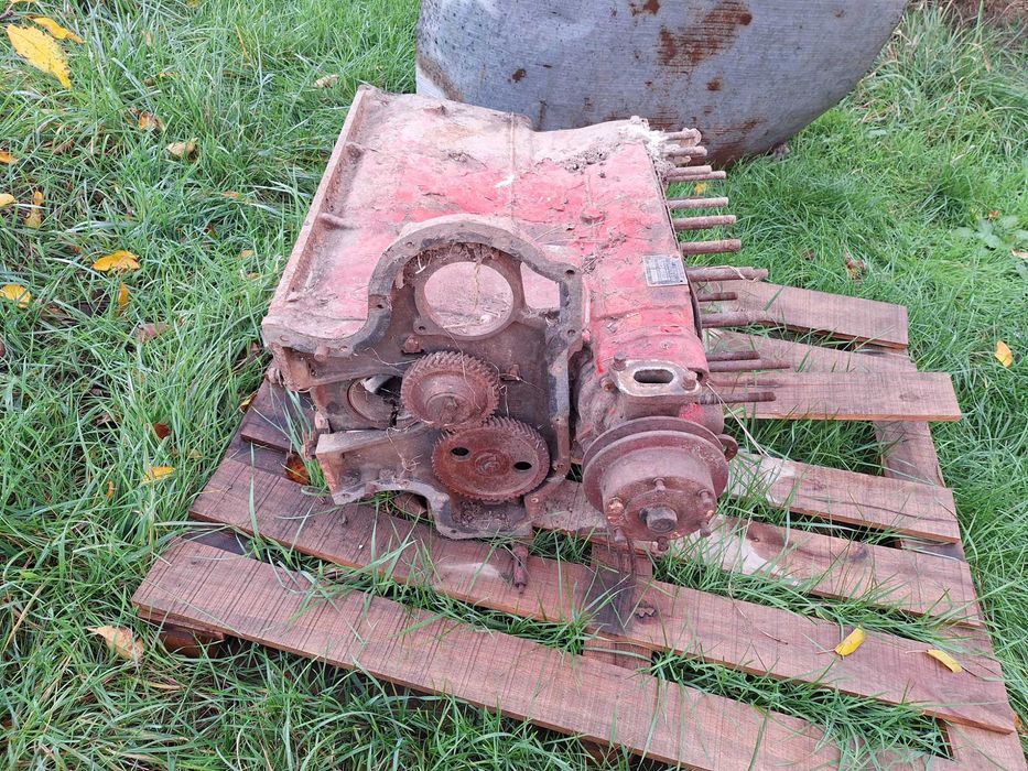 Трактор ЮМЗ 2бр. цял или за части