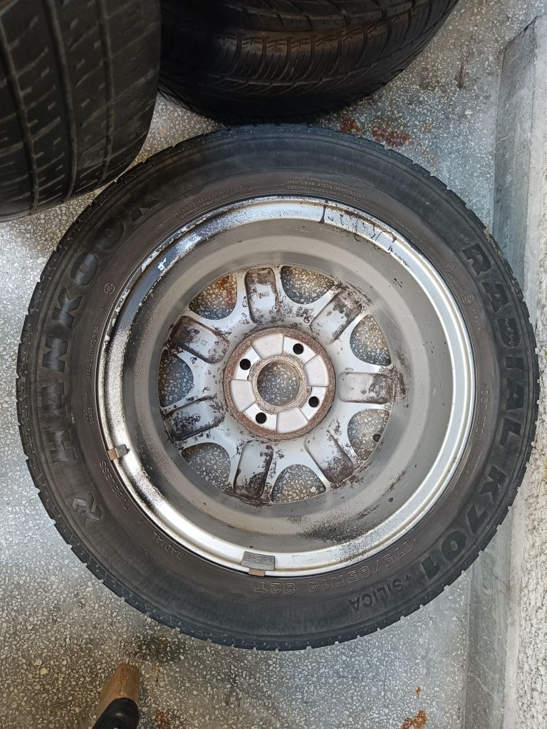 Vand Roți 4x100 , R14 Volvo