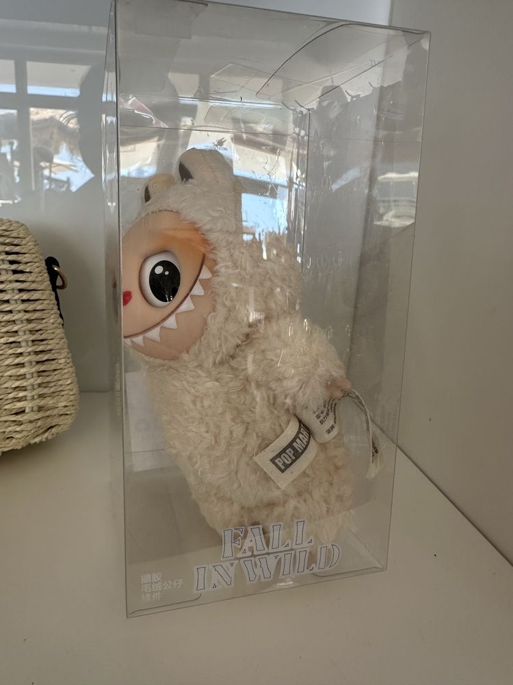 Labubu /. Лабубу
