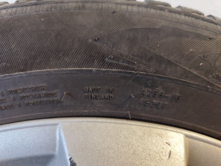 Зимни гуми Nokian WR D4 185/60/15 с железни джанти