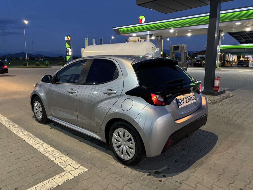 Toyota Yaris 1.5 Hybrid garantie producator 12.2027