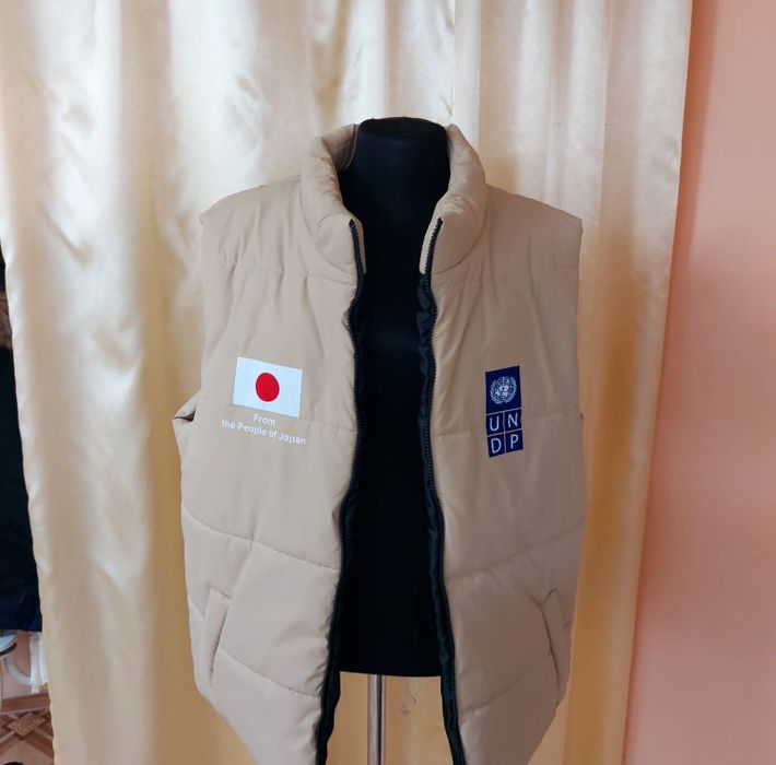 Безрукавки, жилетки, флисовые кофты оптом