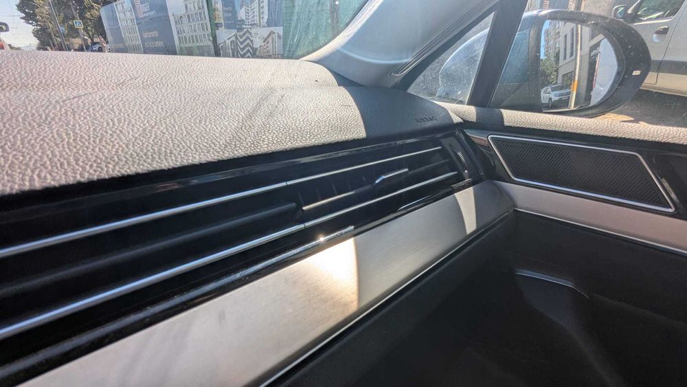 Grila Ventilatie Bord Volkswagen VW Passat B8 - 2021