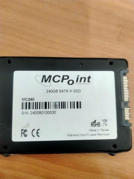 Продам ssd жёсткий диск 240 Гб