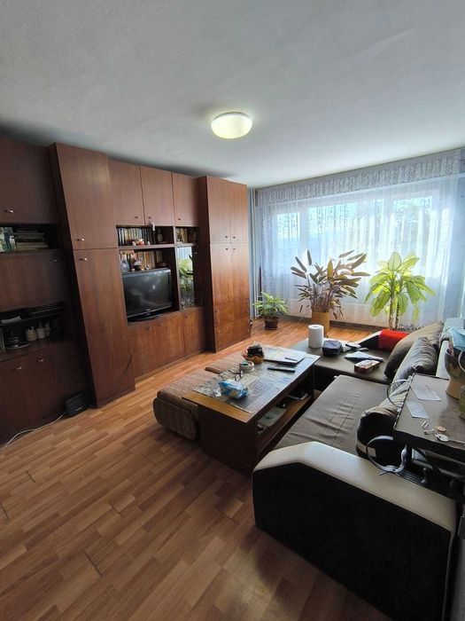 Продавам едностаен апартамент в гр. Перник кв. Тева