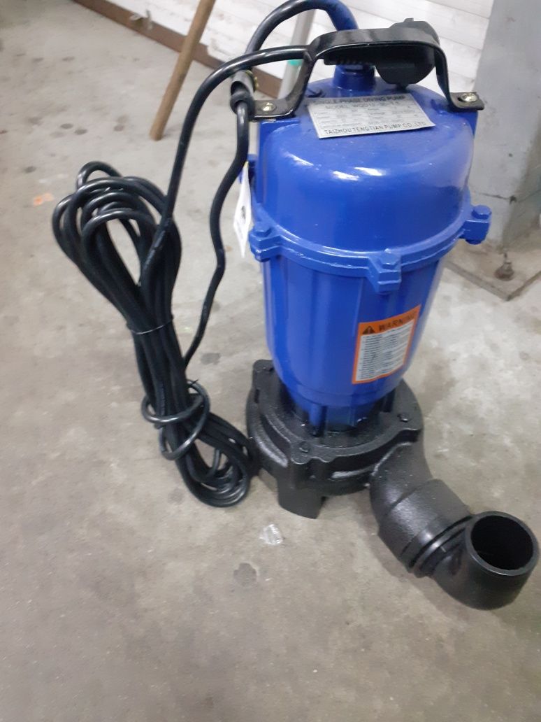 Pompă sumersibila cu tocator 2200w ,debit maxim10000 L/h