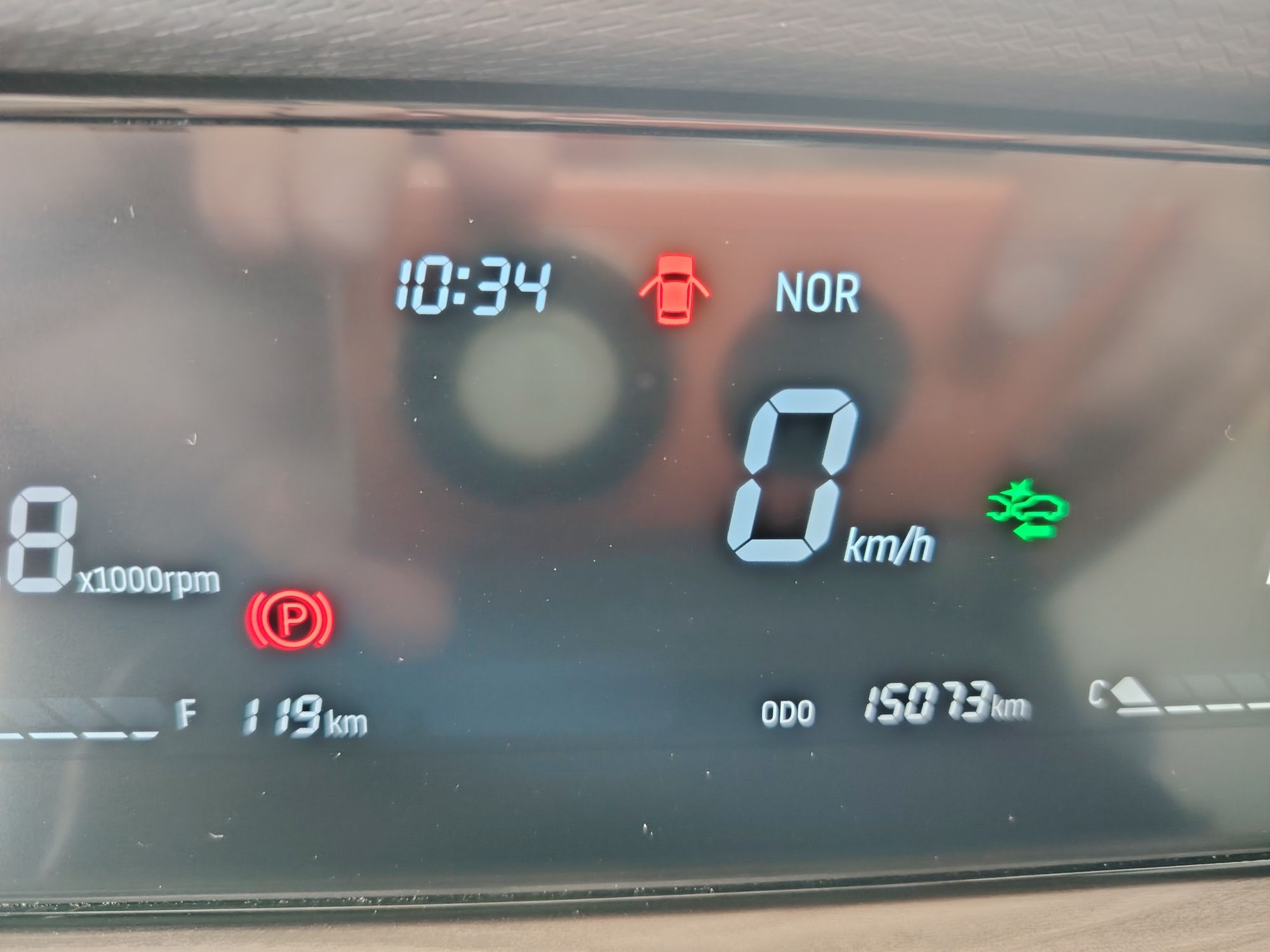 Продается компактный кроссовер Jetour dshing 1,6TGDI