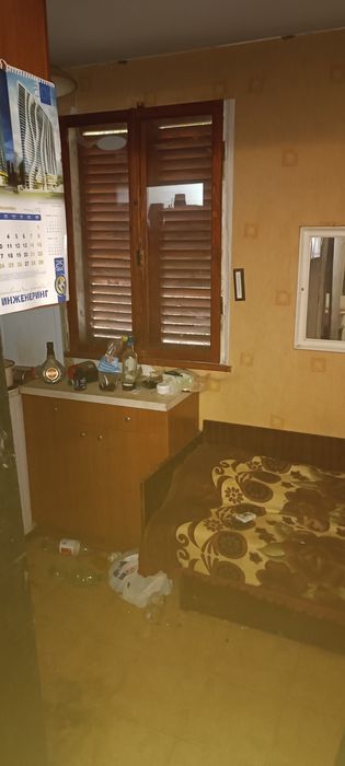 Собственик продава без посредници изгодно къща  до София