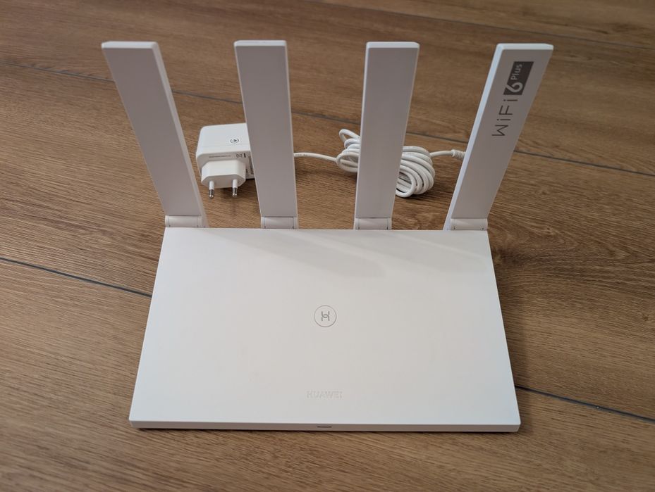 Wi-Fi Рутър Huawei AX3 Dual Core (WS7100) бял